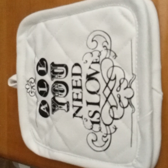 All You Need Is Love Set Of 2 Potholders - Picture 5 of 5